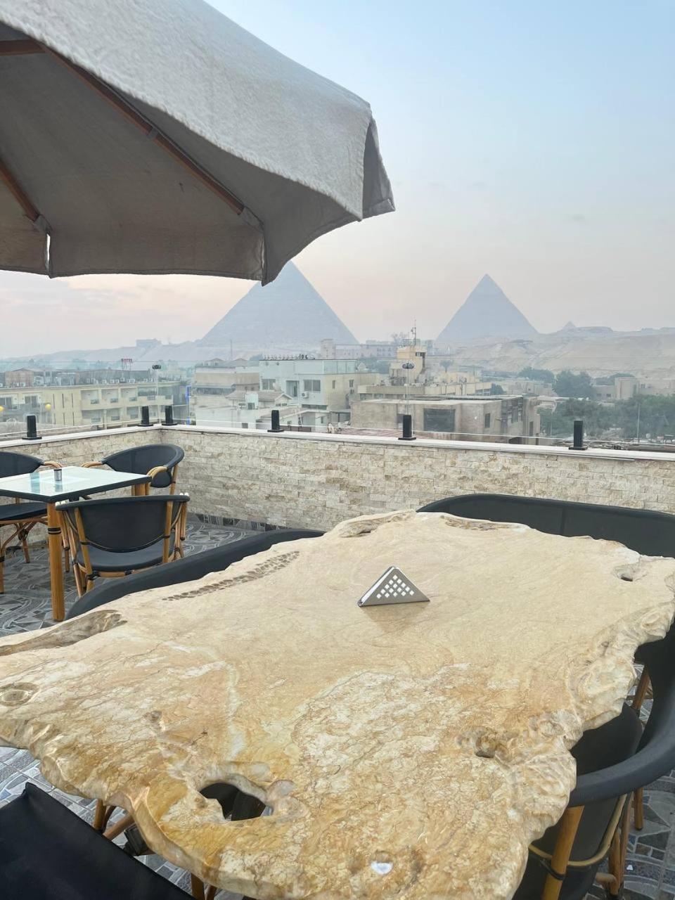 Hotel Aziz Egypt Pyramids View Kafret el-Gabal Exterior foto